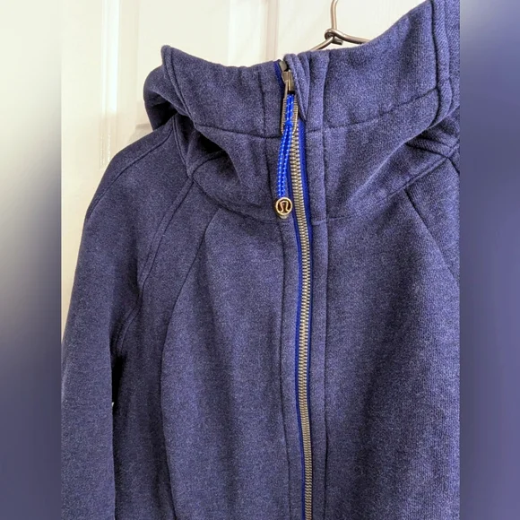 Lululemon Scuba Hoodie Size 8 - Picture 6 of 7